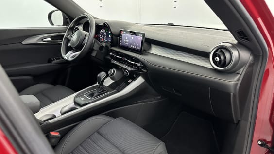 Alfa Romeo Tonale TONALE 1.3 Hybride Rechargeable PHEV 280ch AT6 Ti Rouge Alfa