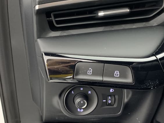 MG MG3 1.5 L Hybrid+ 195 ch Luxury Dover White 