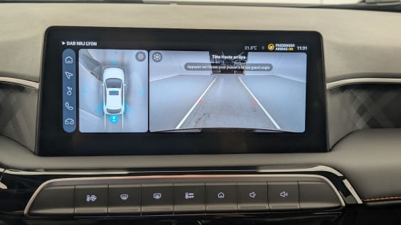 MG MG3 1.5 L Hybrid+ 195 ch Luxury Pebble Black