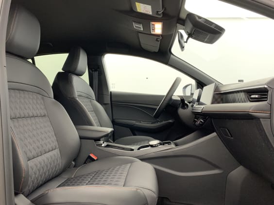 MG MG3 1.5 L Hybrid+ 195 ch Luxury Dover White 