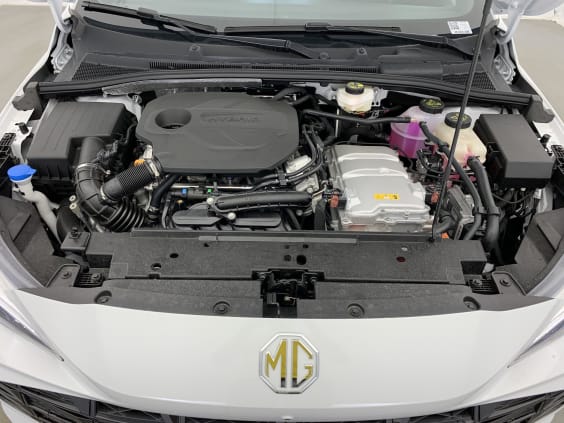 MG MG3 1.5 L Hybrid+ 195 ch Luxury Dover White 