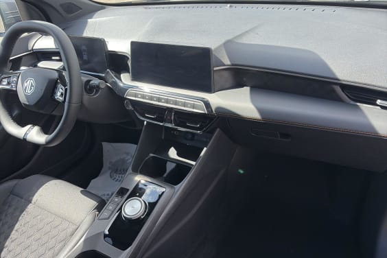 MG MG3 1.5 L Hybrid+ 195 ch Luxury Hampstead Grey