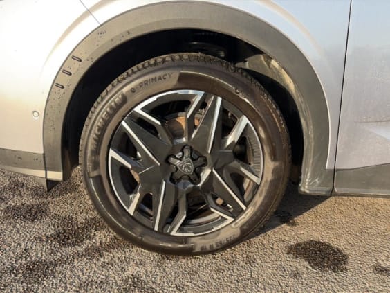 Peugeot 3008 1.2 hybrid 145 gt e-dcs6 Gris