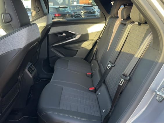 Peugeot 3008 1.2 hybrid 145 gt e-dcs6 Gris
