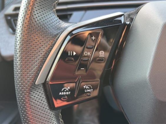 Peugeot 3008 1.2 hybrid 145 gt e-dcs6 Gris