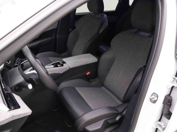 Peugeot 5008 145 e-DCS6 HYBRID Allure 7PL Blanc