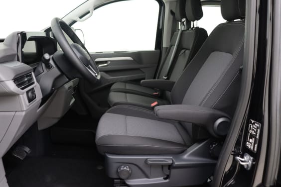 Volkswagen Transporter T7 Double cabine 3500 mm 2,0 TDI 170 hp 4MOTION Aut. Black