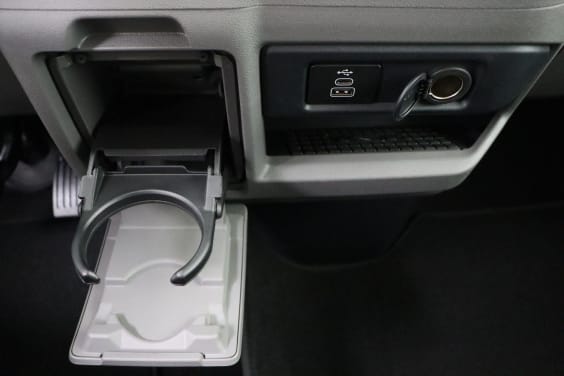 Volkswagen Transporter T7 Double cabine 3500 mm 2,0 TDI 170 hp 4MOTION Aut. Black