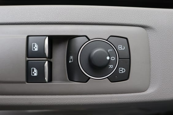 Volkswagen Transporter T7 Double cabine 3500 mm 2,0 TDI 170 hp 4MOTION Aut. Black