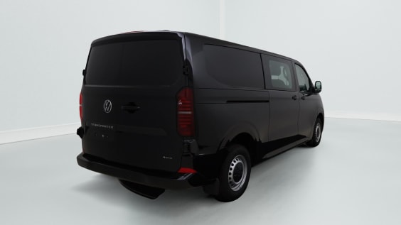 Volkswagen Transporter T7 Double cabine 3500 mm 2,0 TDI 170 hp 4MOTION Aut. Black