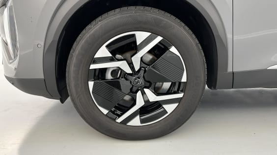 Peugeot 2008 2008 1.2 Puretech 100ch Allure Gris Selenium