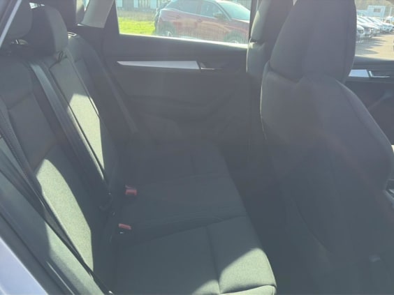 Skoda Karoq 1.5 tsi 150 selection dsg7 Gris