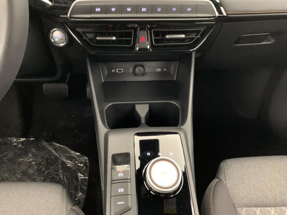 MG MG3 1.5 L Hybrid+ 195 ch Comfort Diamond Red
