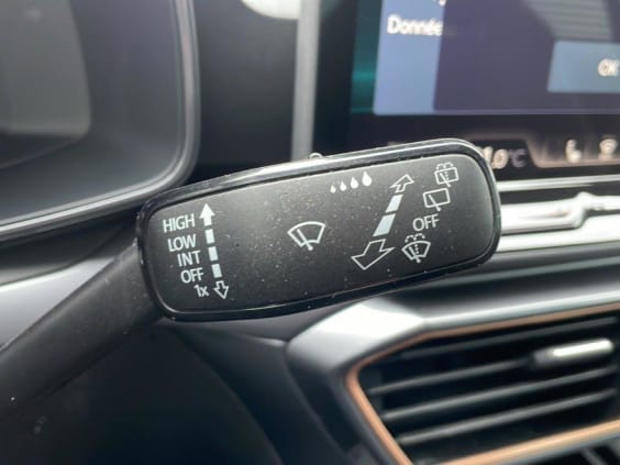Cupra Formentor FORMENTOR 1.5 eTSI 150CH DSG7 Gris Magnetique Metal