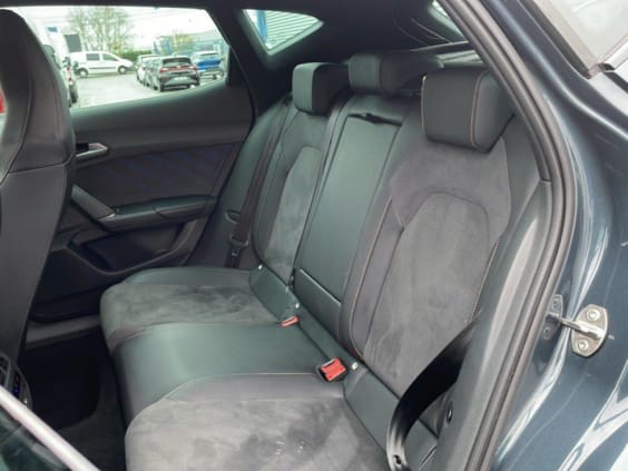 Cupra Formentor FORMENTOR 1.5 eTSI 150CH DSG7 Gris Magnetique Metal