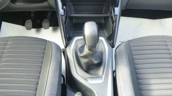 Peugeot 208 PureTech 75 S&S BVM5 Active Jaune Agueda