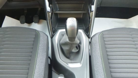 Peugeot 208 PureTech 75 S&S BVM5 Active gris artense