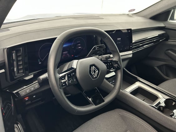Renault Austral E-Tech hybrid 200 Evolution Bleu