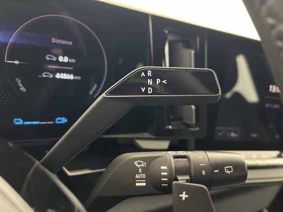 Renault Austral E-Tech hybrid 200 Evolution Bleu