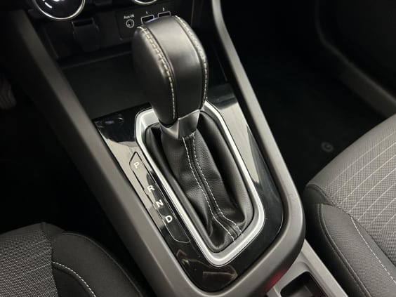 Renault Arkana mild hybrid 140 EDC FAP - 22 Evolution Gris