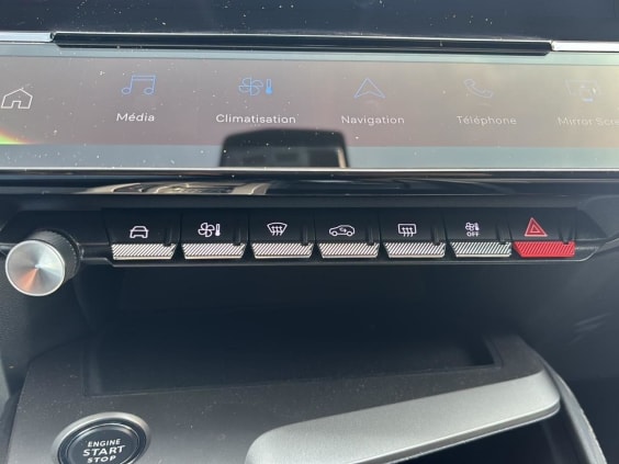 Peugeot 408 1.2 puretech 130 allure eat8 Noir