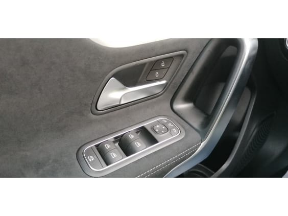 Mercedes-Benz CLASSE A 200 D 8G-DCT AMG LINE EXCLUSIVE DESIGN Gris Alpine