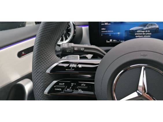 Mercedes-Benz CLASSE A 200 D 8G-DCT AMG LINE EXCLUSIVE DESIGN Gris Alpine