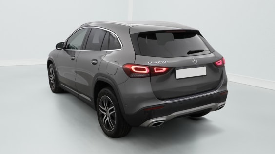 Mercedes-Benz GLA 250 E 8G-DCT BUSINESS LINE Gris Montagne Métallisé