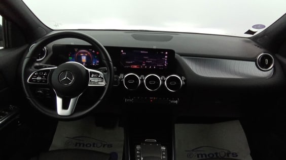 Mercedes-Benz GLA 250 E 8G-DCT BUSINESS LINE Gris Montagne Métallisé