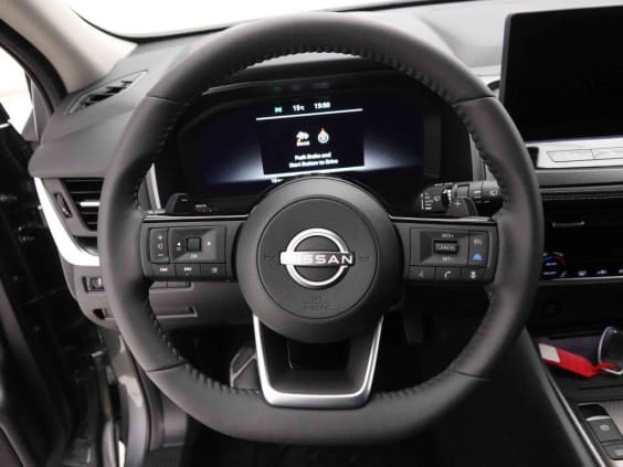 Nissan QASHQAI 1.3 DIG-T MHEV 158 X-Tronic N-Connecta Gris