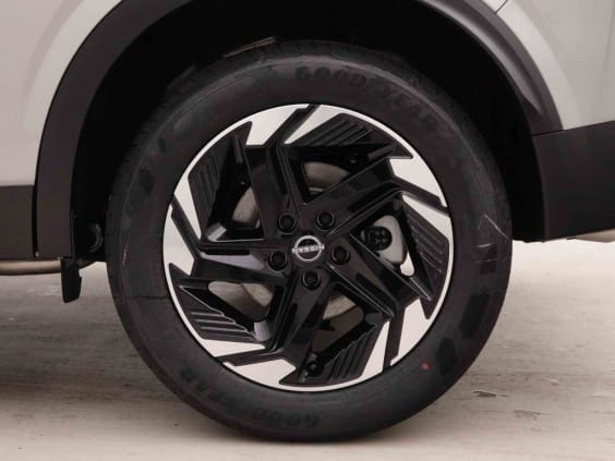 Nissan QASHQAI 1.3 DIG-T MHEV 158 AUT N-CONNECTA Argent