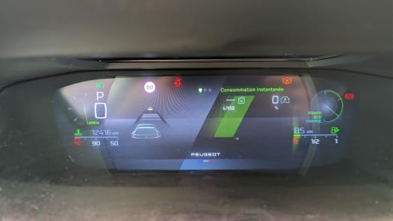 Peugeot 408 Hybrid 145 e-DCS6 GT Rouge Elixir