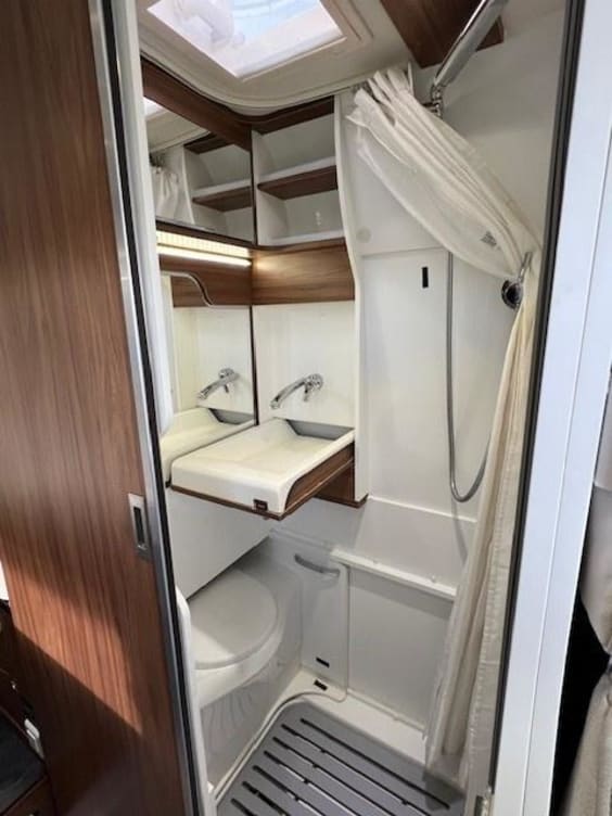 PILOTE V 630 Lits Jumeaux FIAT DUCATO 2.3L 130 CV BVA Blanc