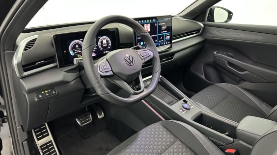 Volkswagen T-roc T-ROC 1.5 eTSI EVO2 Hybrid 150ch R-Line DSG7 Grenadillablack
