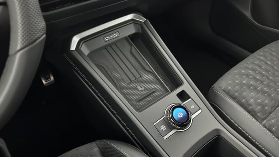 Volkswagen T-roc T-ROC 1.5 eTSI EVO2 Hybrid 150ch R-Line DSG7 Bleu Celeste