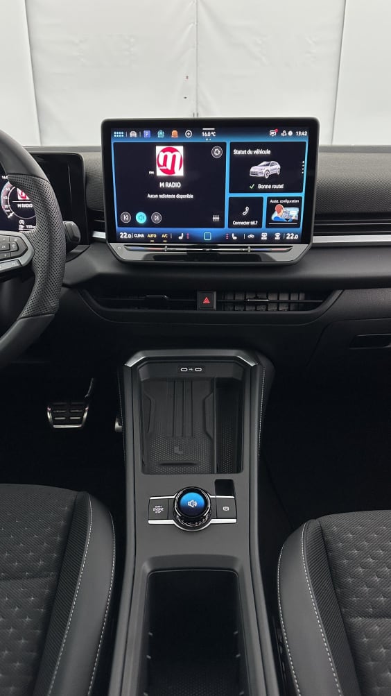 Volkswagen T-roc T-ROC 1.5 eTSI EVO2 Hybrid 150ch R-Line DSG7 Bleu Celeste