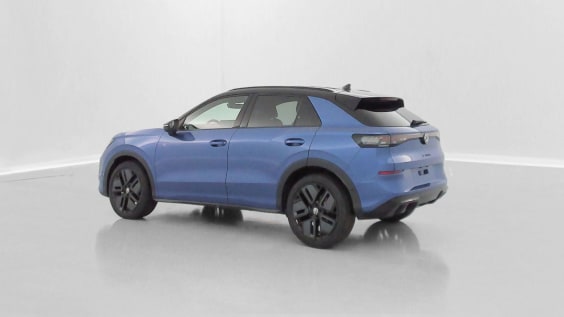Volkswagen T-roc T-ROC 1.5 eTSI EVO2 Hybrid 150ch R-Line DSG7 Bleu Celeste