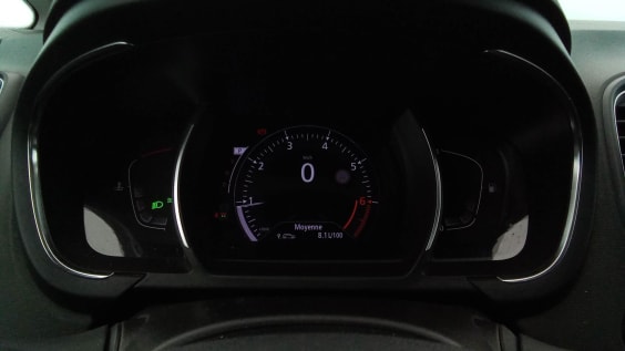 Renault Grand Scenic IV Grand Scenic TCe 140 EDC Evolution Noir Etoile