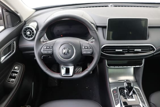 MG HS Luxury PHEV 1.5 P 6AT 2WD Grey