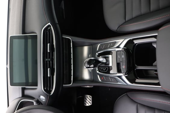 MG HS Luxury PHEV 1.5 P 6AT 2WD Grey