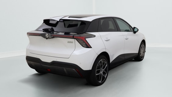 MG MG4 Trophy Extended Range EV 77 kWh 6AT RWD White