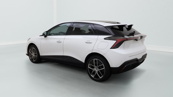 MG MG4 Trophy Extended Range EV 77 kWh 6AT RWD White