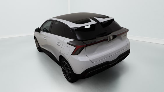 MG MG4 Trophy Extended Range EV 77 kWh 6AT RWD White