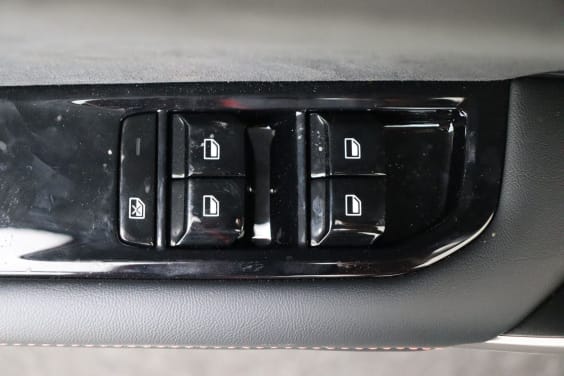 MG MG4 Luxury X Power EV 64 kWh 6AT AWD Grey