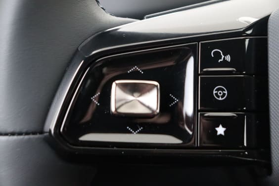 MG MG4 Luxury X Power EV 64 kWh 6AT AWD Black