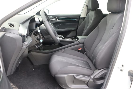 MG MG5 Comfort EV 50 kWh FWD White