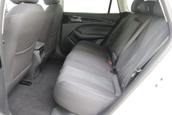 MG MG5 Comfort EV 50 kWh FWD White