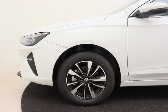 MG MG5 Comfort EV 50 kWh FWD White