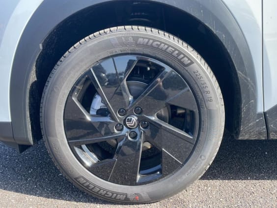 Citroën C5 Aircross 1.2 hybride 145 max boite automatique Blanc
