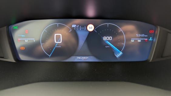 Peugeot 2008 100 S&S BVM6 Allure Blanc Okenite
